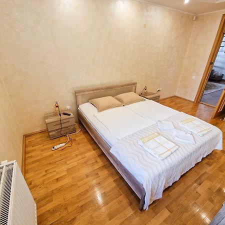 Casa Edwin Bed & Breakfast Constanta Ngoại thất bức ảnh