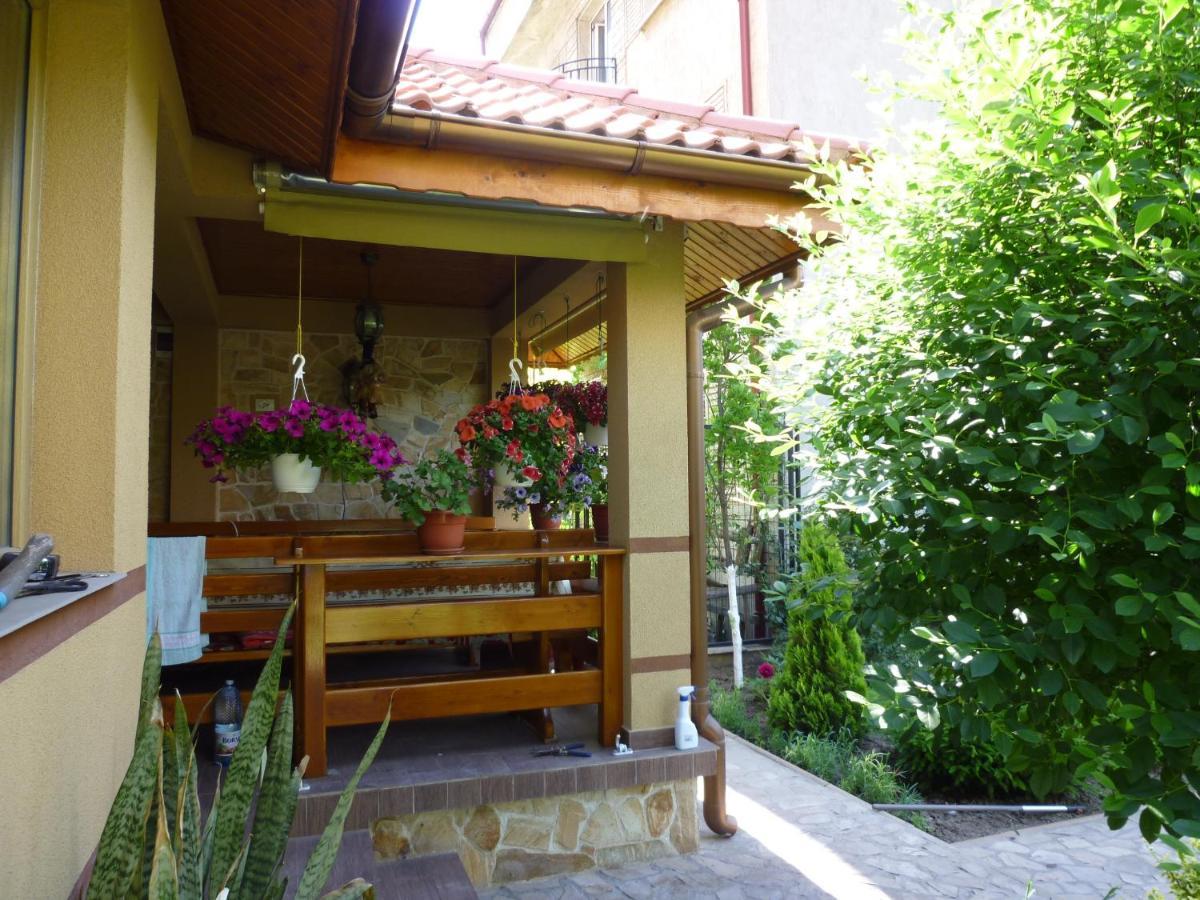 Casa Edwin Bed & Breakfast Constanta Ngoại thất bức ảnh