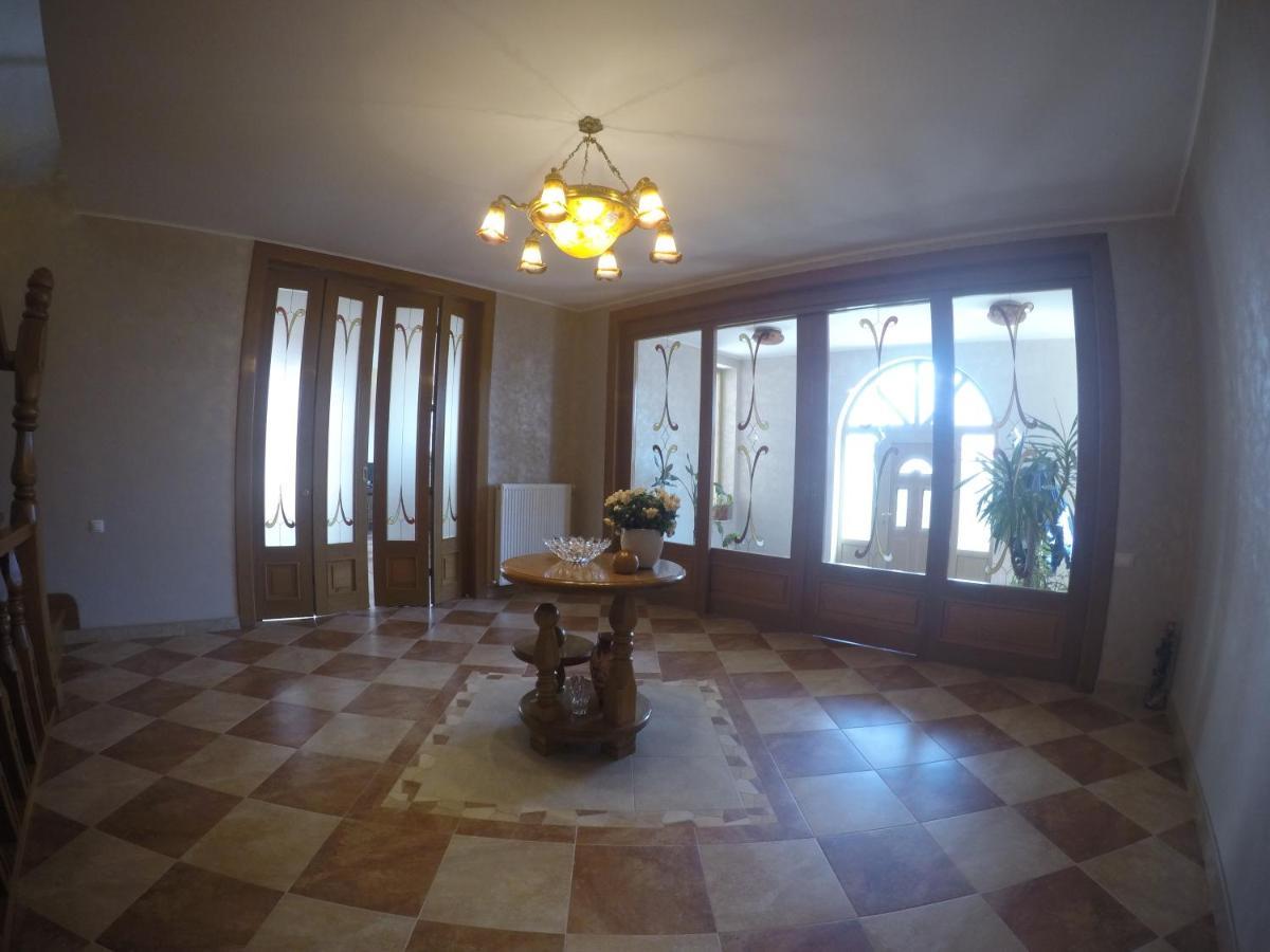Casa Edwin Bed & Breakfast Constanta Ngoại thất bức ảnh
